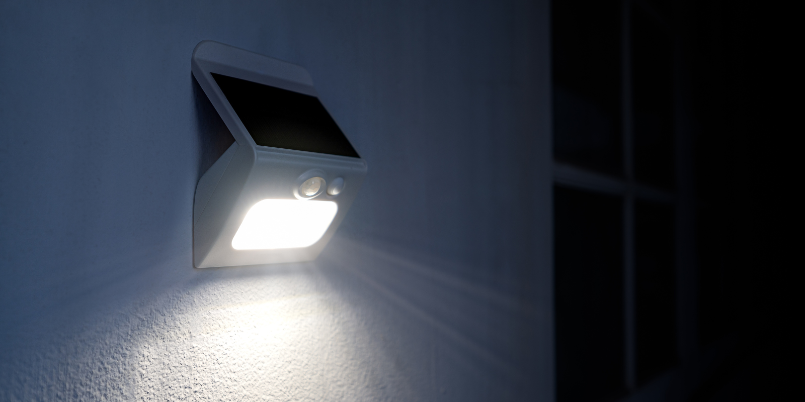 The Benefits of Motion Sensor Lights for Your Home or Business – Martin ...